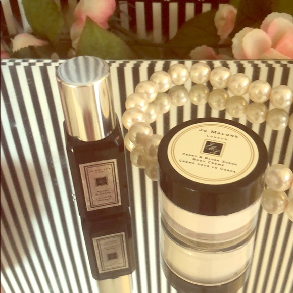 Jo Malone Other - Jo Malone London Myrrh & Tonka 9ml Cologne duo